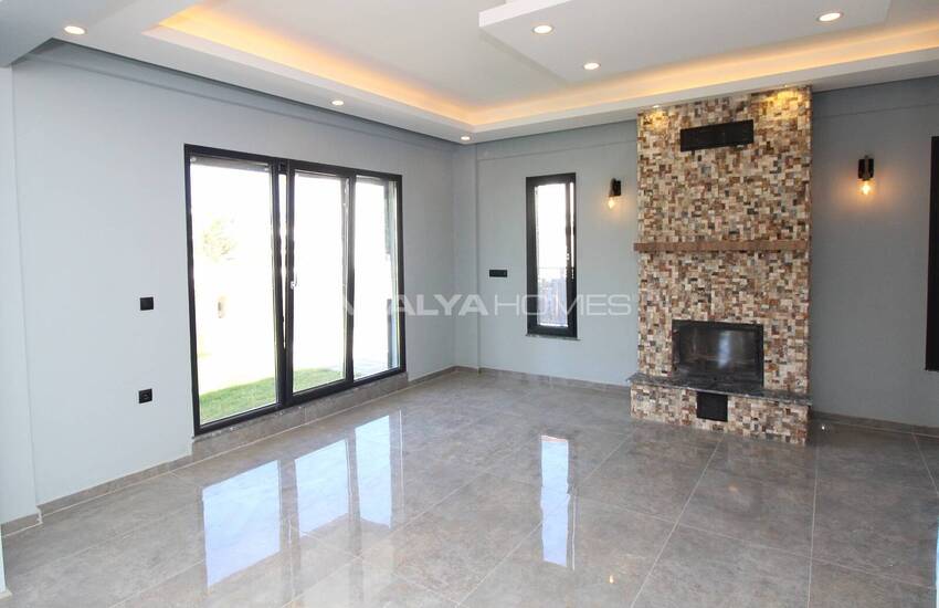 Antalya Belek'te Özel Bahçeli ve Havuzlu Modern Villalar 18