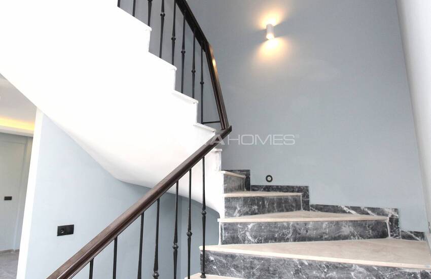 Antalya Belek'te Özel Bahçeli ve Havuzlu Modern Villalar 35