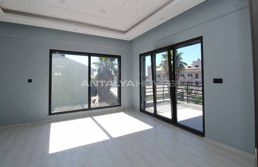 Antalya Belek'te Özel Bahçeli ve Havuzlu Modern Villalar 26