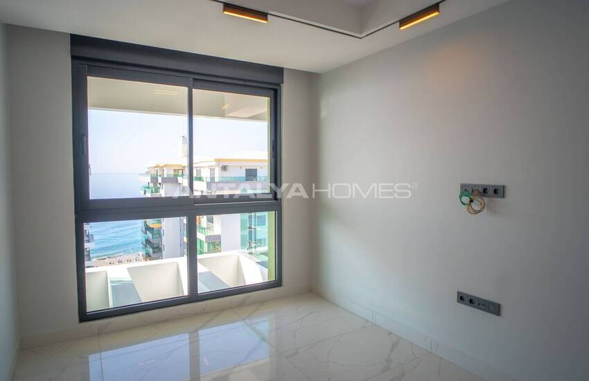 آپارتمان با امکانات اجتماعی غنی در محمودلار، آلانیا 15