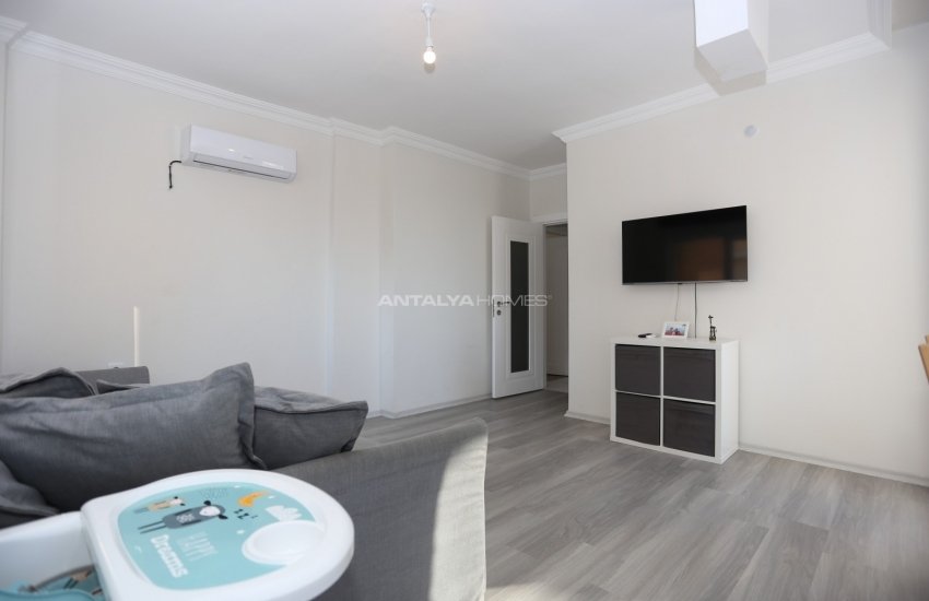 Well-maintained and Furnished Flat in Fevzi Cakmak Antalya 11