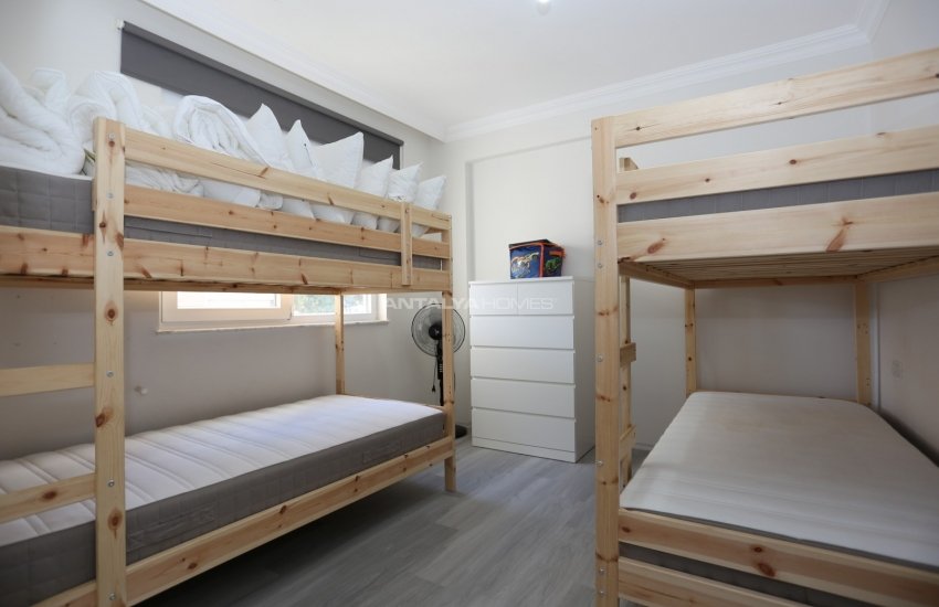 Well-maintained and Furnished Flat in Fevzi Cakmak Antalya 16