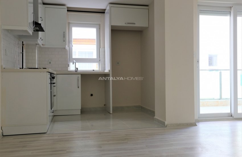 Antalya Apartment in a Rich Featured Project in Konyaalti 15