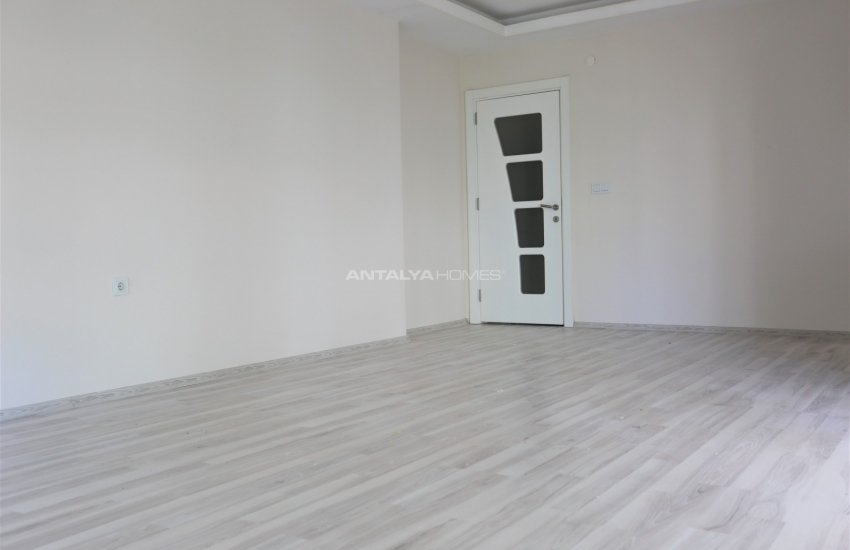 Antalya Apartment in a Rich Featured Project in Konyaalti 18