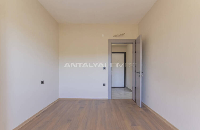Alanya'da Kapsamlı Sosyal Tesislere Sahip Sitede Daireler 19