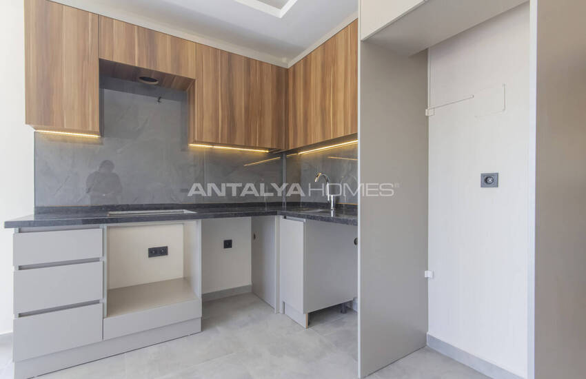 Alanya'da Kapsamlı Sosyal Tesislere Sahip Sitede Daireler 17