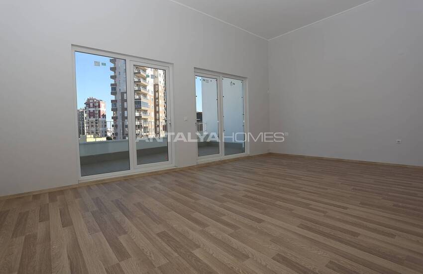 New Build Spacious Real Estate in Muratpasa Neighborhood 15
