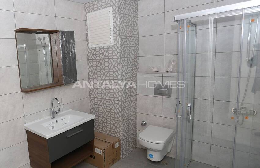 New Build Spacious Real Estate in Muratpasa Neighborhood 25