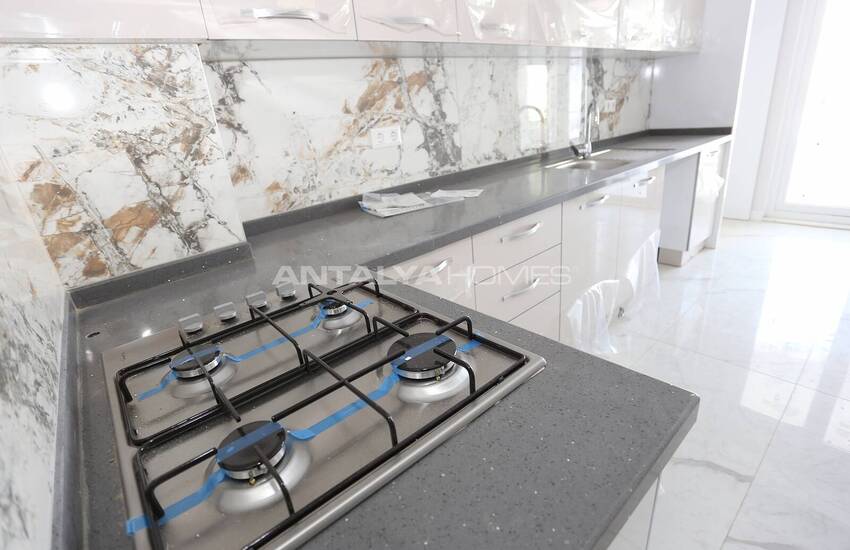 New Build Spacious Real Estate in Muratpasa Neighborhood 20