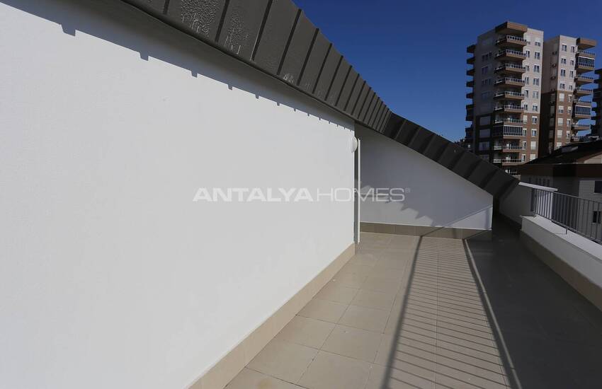 Centrally Located Business Center in Muratpasa Neighborhood 23