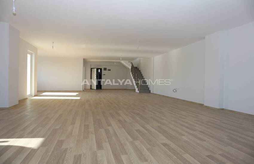 Centrally Located Business Center in Muratpasa Neighborhood 19