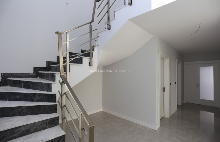 Detached Houses with Contemporary Design in Dosemealti 27