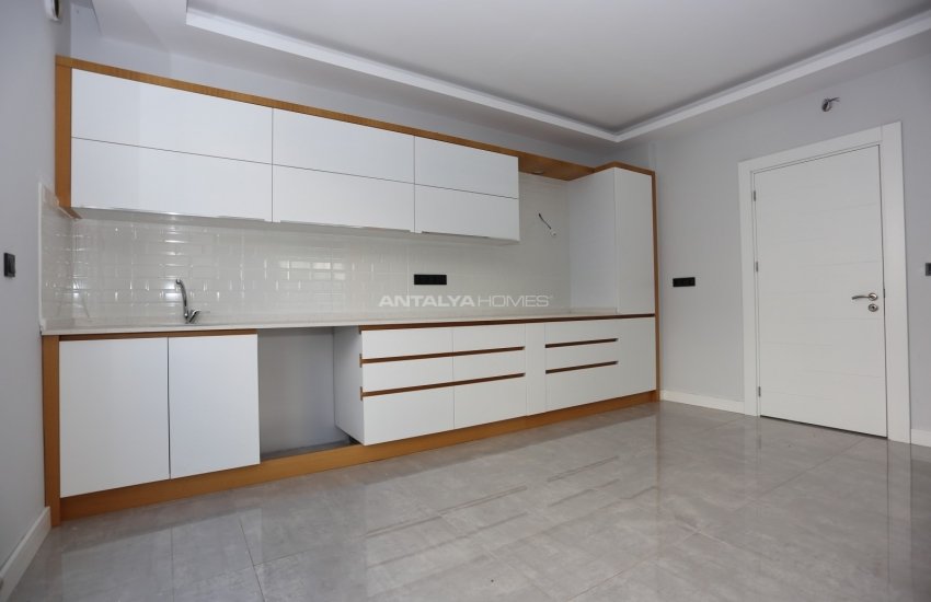 Detached Houses with Contemporary Design in Dosemealti 14