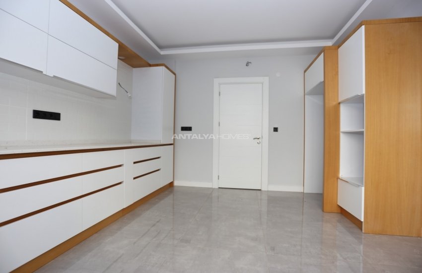 Detached Houses with Contemporary Design in Dosemealti 15