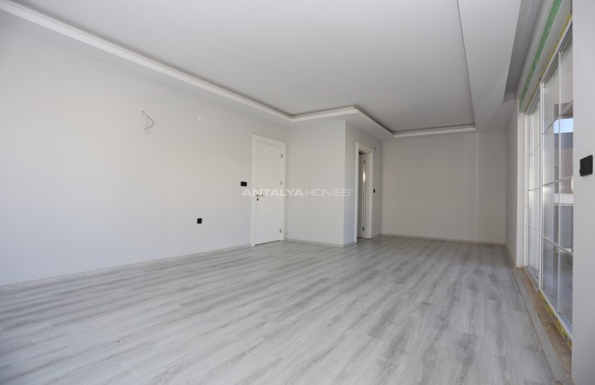 Detached Houses with Contemporary Design in Dosemealti 16