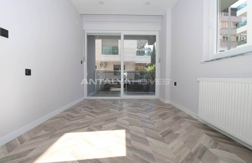 Key Ready Apartments Close to Amenities in Antalya Muratpasa 27