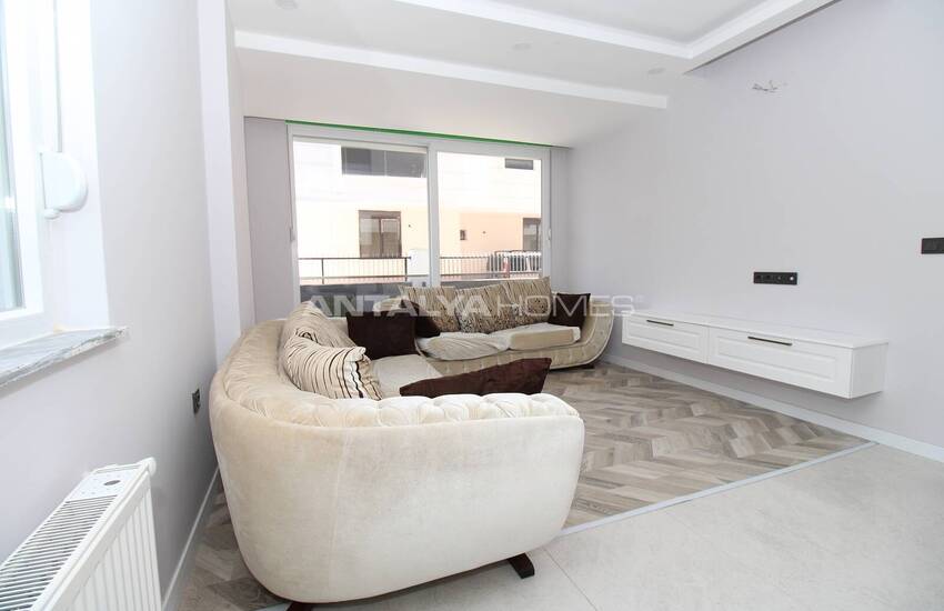 Key Ready Apartments Close to Amenities in Antalya Muratpasa 17