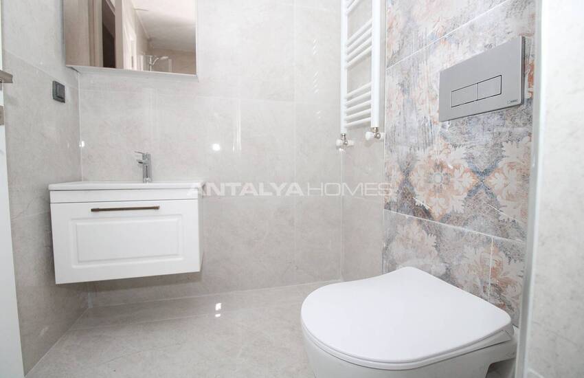 Key Ready Apartments Close to Amenities in Antalya Muratpasa 36