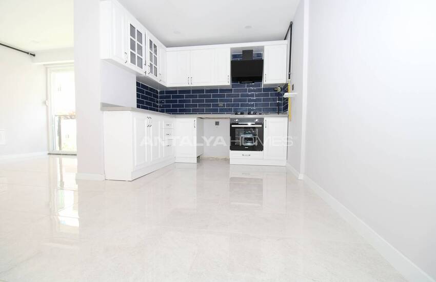 Key Ready Apartments Close to Amenities in Antalya Muratpasa 22