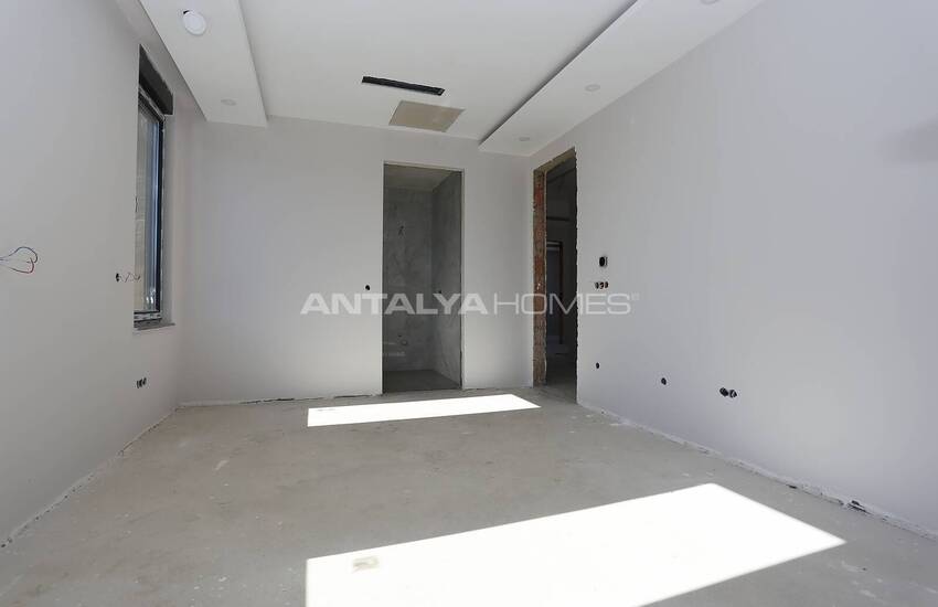 Fristående Villa I Ett Komplex Med Gemensam Pool I Dosemealti 30