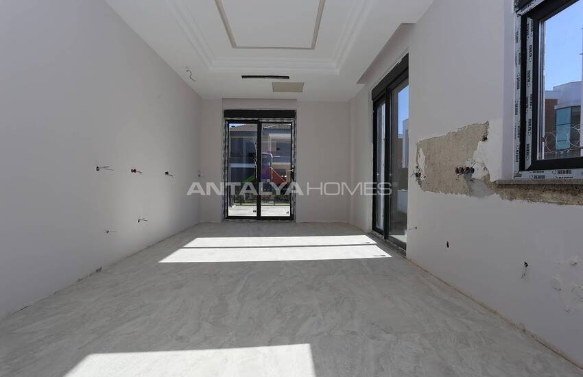 Fristående Villa I Ett Komplex Med Gemensam Pool I Dosemealti 18