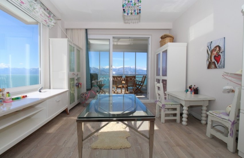 Antalya Şirinyalı'da Deniz ve Dağ Manzaralı Ferah Daire 31