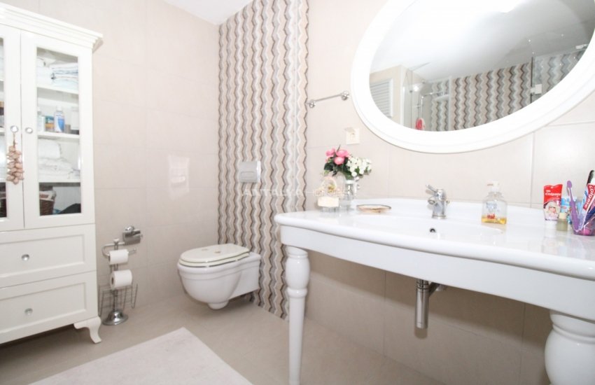 Antalya Şirinyalı'da Deniz ve Dağ Manzaralı Ferah Daire 43