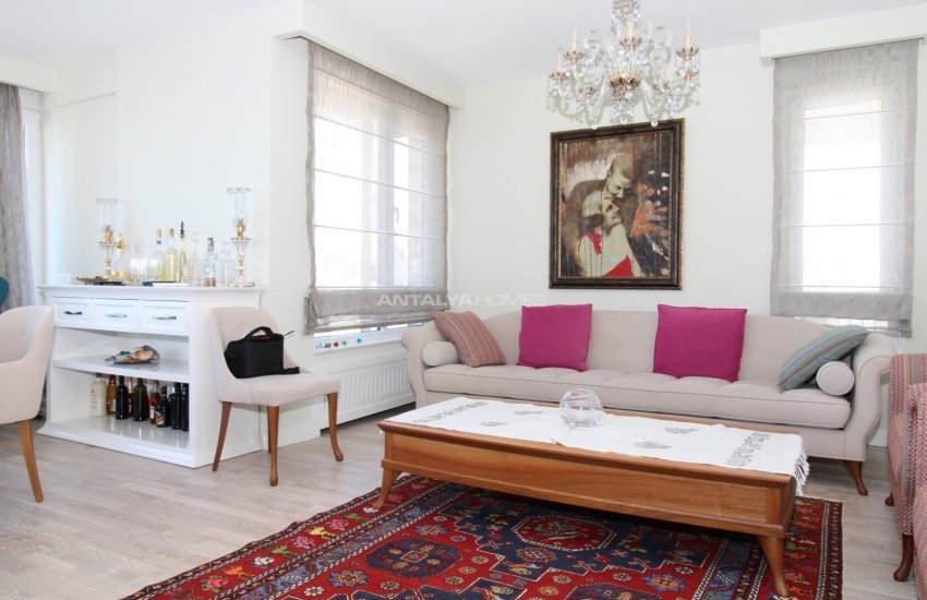 Antalya Şirinyalı'da Deniz ve Dağ Manzaralı Ferah Daire 24