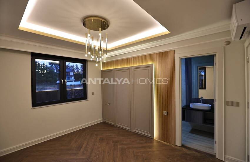 Antalya'da Akıllı Ev Sistemiyle Donatılmış Müstakil Villa 30