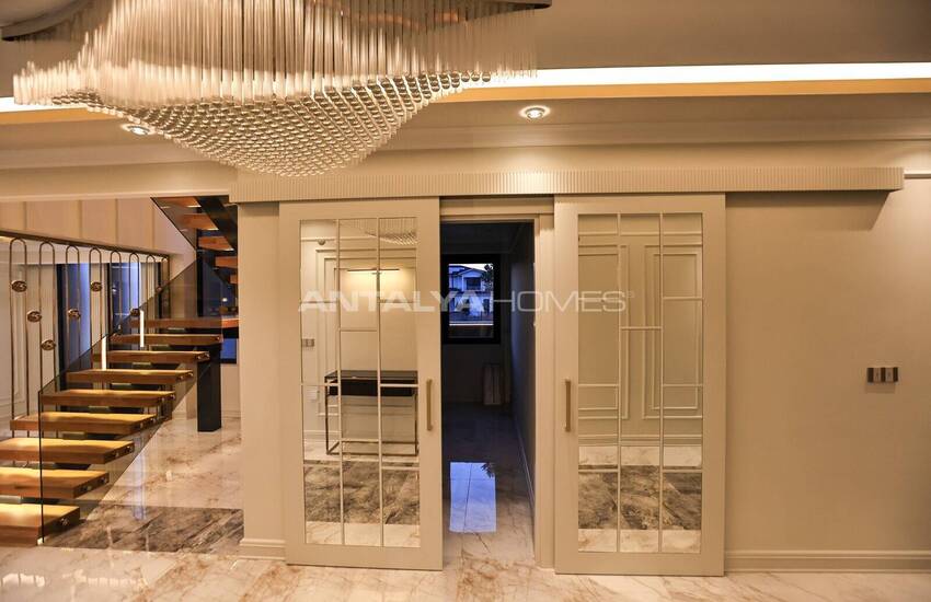 Antalya'da Akıllı Ev Sistemiyle Donatılmış Müstakil Villa 44