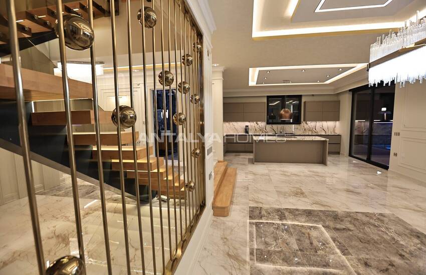 Antalya'da Akıllı Ev Sistemiyle Donatılmış Müstakil Villa 47