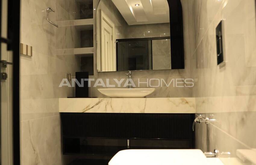 Antalya'da Akıllı Ev Sistemiyle Donatılmış Müstakil Villa 51