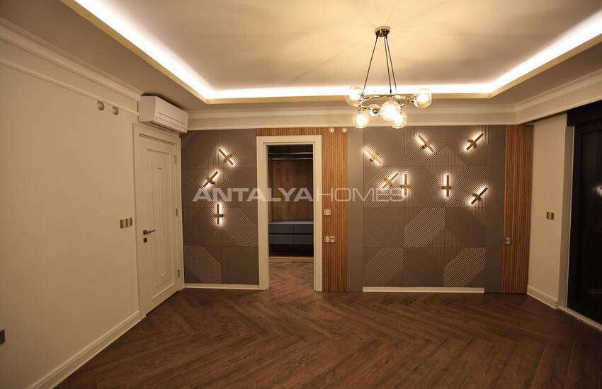 Antalya'da Akıllı Ev Sistemiyle Donatılmış Müstakil Villa 35