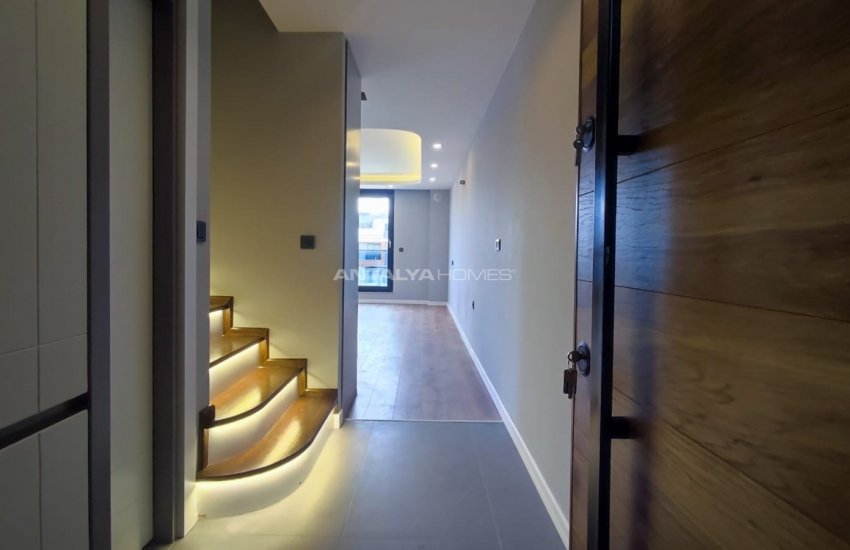 Modern Designed Apartment with Rich Features in Muratpasa 15