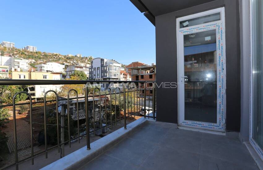 املاک نوساز برای فروش در آنتالیا، کپز 12