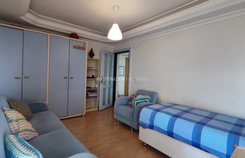 Spacious Apartment in a Luxury Complex Near Sea in Sirinyali 23