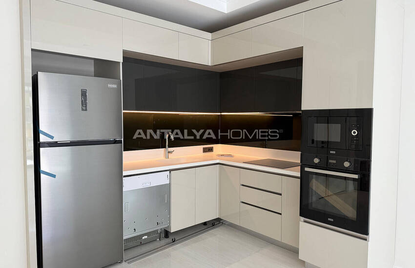 Flats in a Complex with Rich Social Facilities in Alanya 34