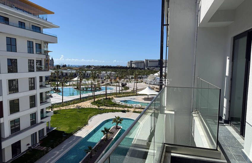 Flats in a Complex with Rich Social Facilities in Alanya 41