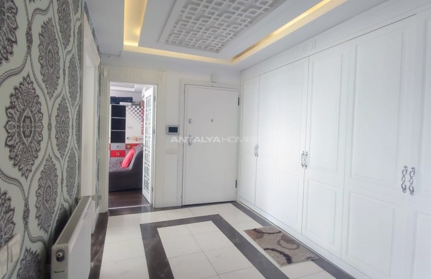 Contemporary Seafront Apartment in Muratpasa Antalya 15