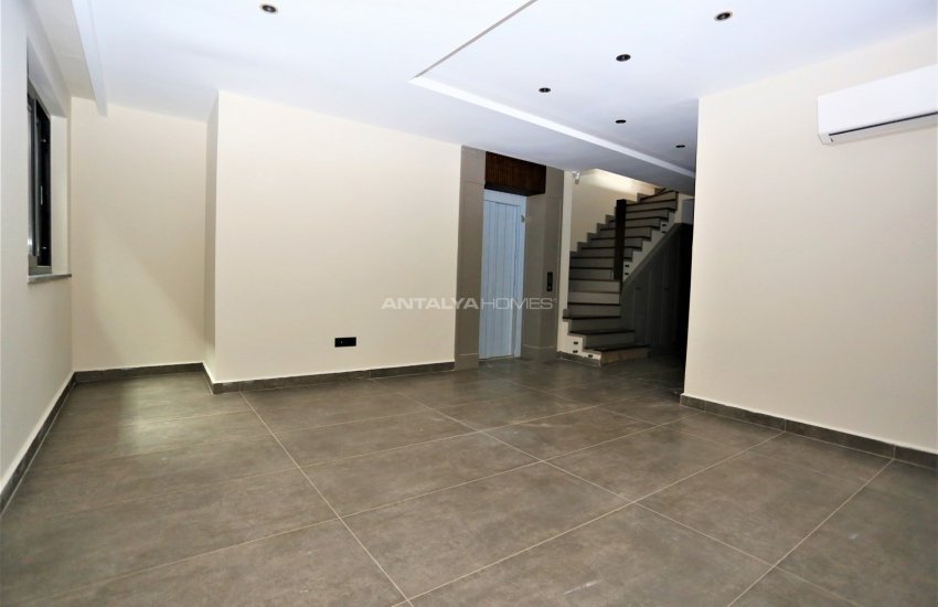 Luxurious Triplex Semi Detached Villa in Konyaalti Antalya 34