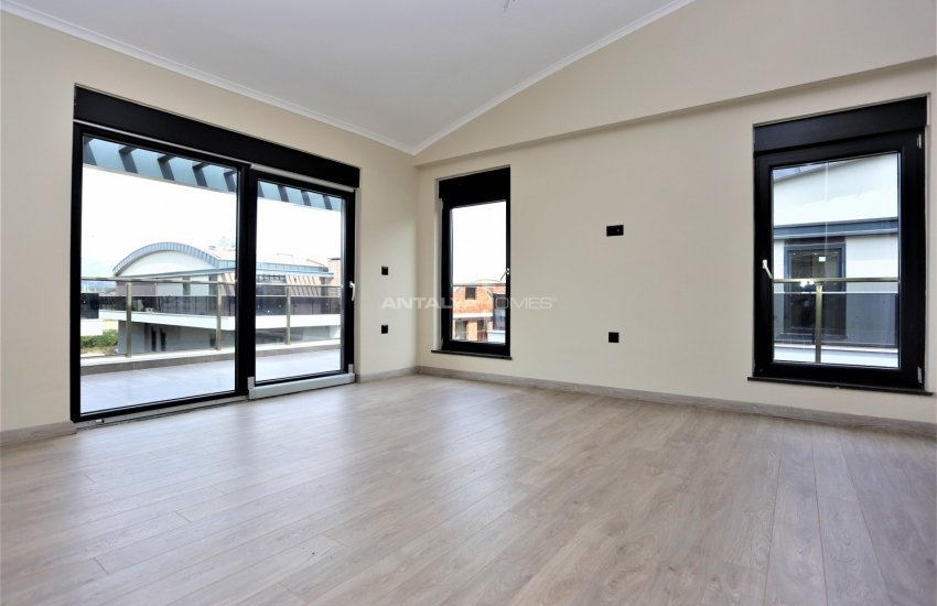 Luxurious Triplex Semi Detached Villa in Konyaalti Antalya 24