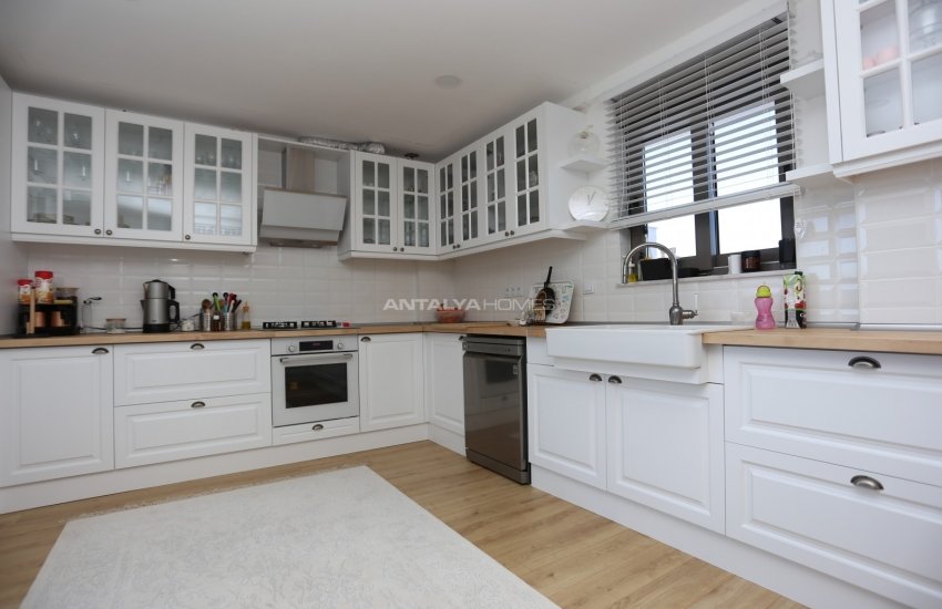 Semi-detached Villa with Rich Features in Dosemealti 13