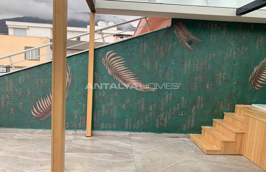 Sea View Penthouse in Complex with Pool and Sauna in Alanya 19