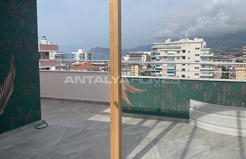 Sea View Penthouse in Complex with Pool and Sauna in Alanya 21