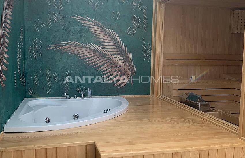 Sea View Penthouse in Complex with Pool and Sauna in Alanya 22