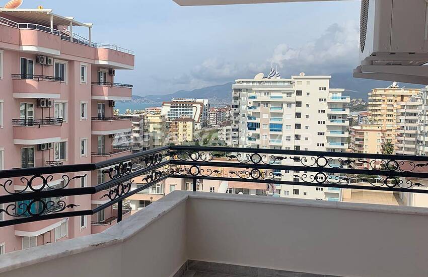 Sea View Penthouse in Complex with Pool and Sauna in Alanya 24