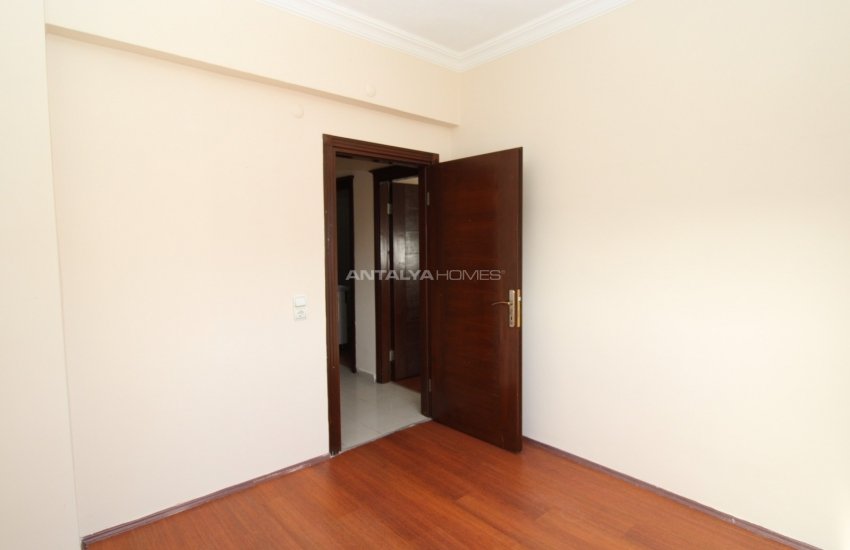 Spacious and Well-located Apartment for Sale in Lara 21