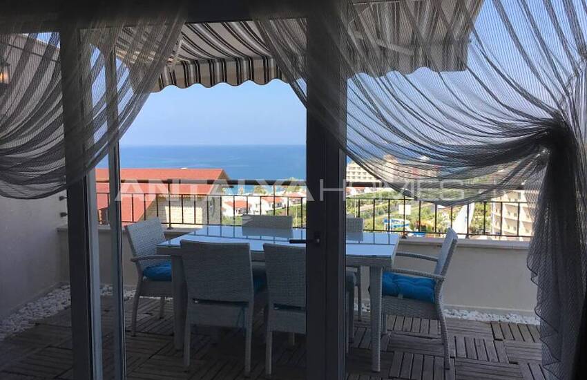 Трехэтажный Дом в Благоустроенном Комплексе в Алании 13