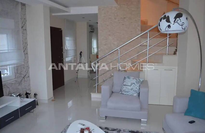 Трехэтажный Дом в Благоустроенном Комплексе в Алании 16