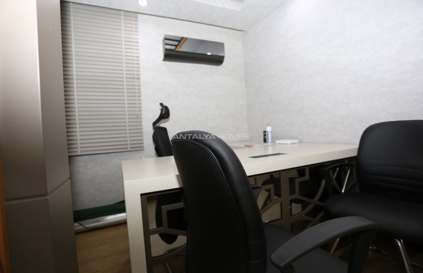 Fully Furnished Apartment in the City Center of Muratpasa 25